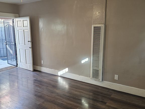 2nd image of 1423 Coronado Ave APT 9