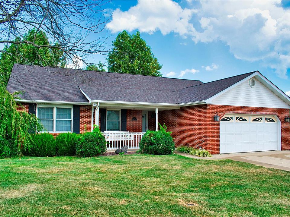 105 E Red Bud Ct, Valmeyer, IL 62295 Zillow
