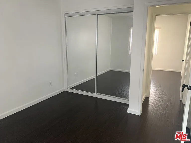 1330 S Wilton Pl #9 — Photo 14