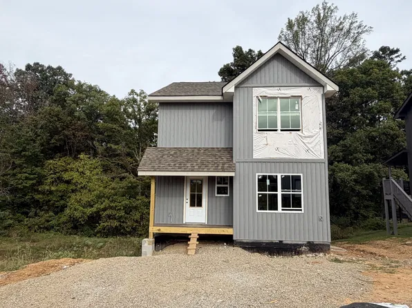 905 Lacy Ct, Sevierville, TN 37862
