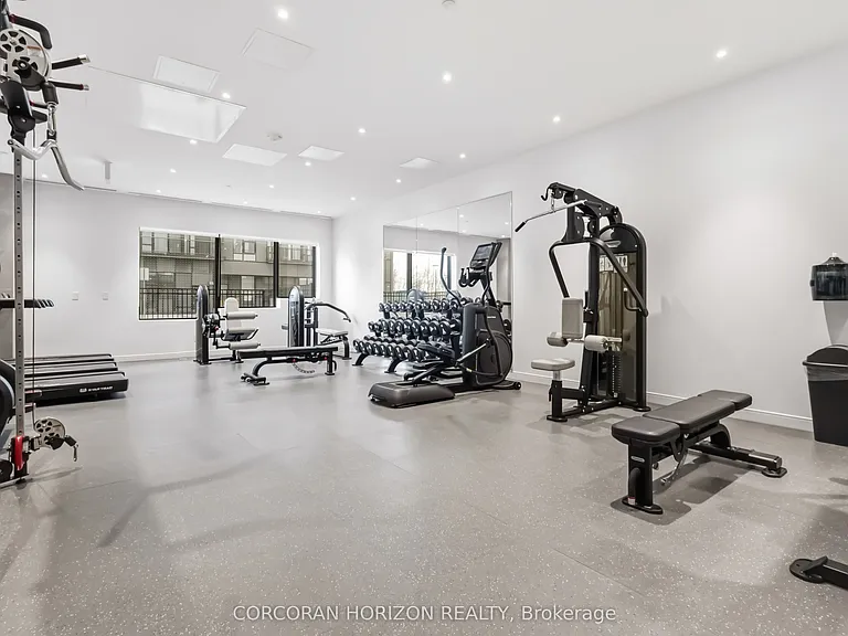 7437 Kingston Rd #104 — Photo 33