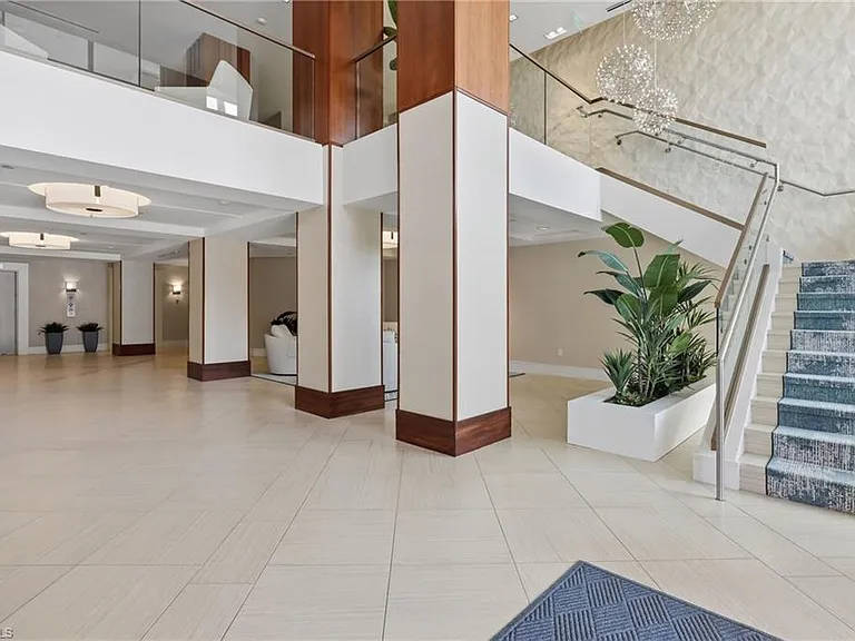 5601 Turtle Bay Dr #302 — Photo 26