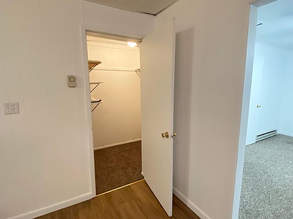 4th image of 330 S Poplar St #2