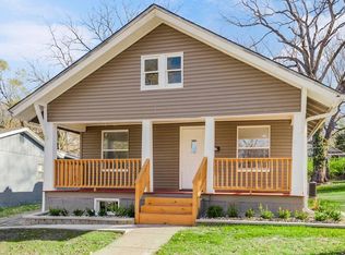 5823 College Ave, Kansas City, MO 64130
