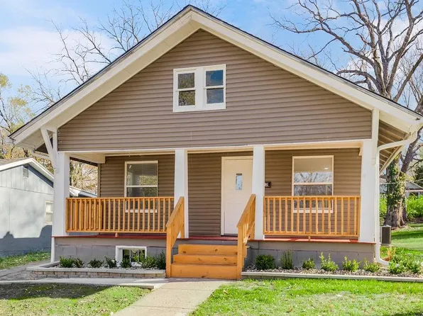 5823 College Ave, Kansas City, MO 64130