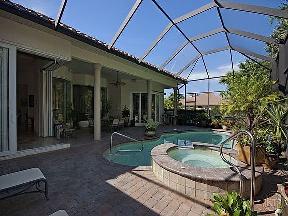 2nd image of 8841 Muirfield Dr