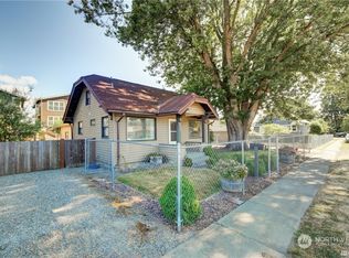 8542 S 118th St, Seattle, WA 98178
