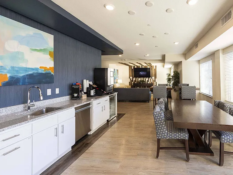 Parks Residential - Richardson — Photo 8