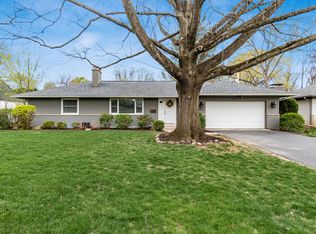 3166 S Dorchester Rd, Columbus, OH 43221