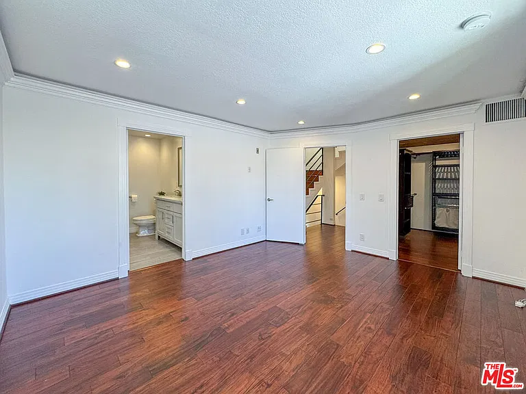 1733 Malcolm Ave #7 — Photo 8