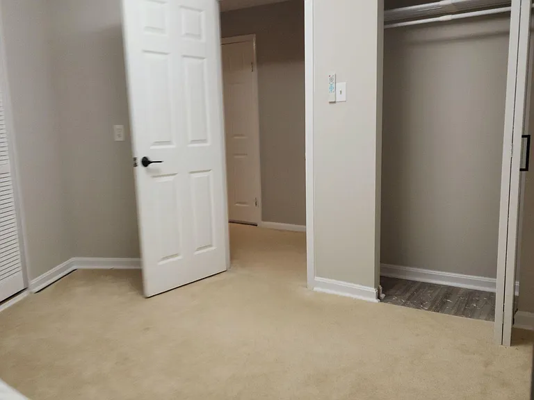 9016 Okeith Ct — Photo 5