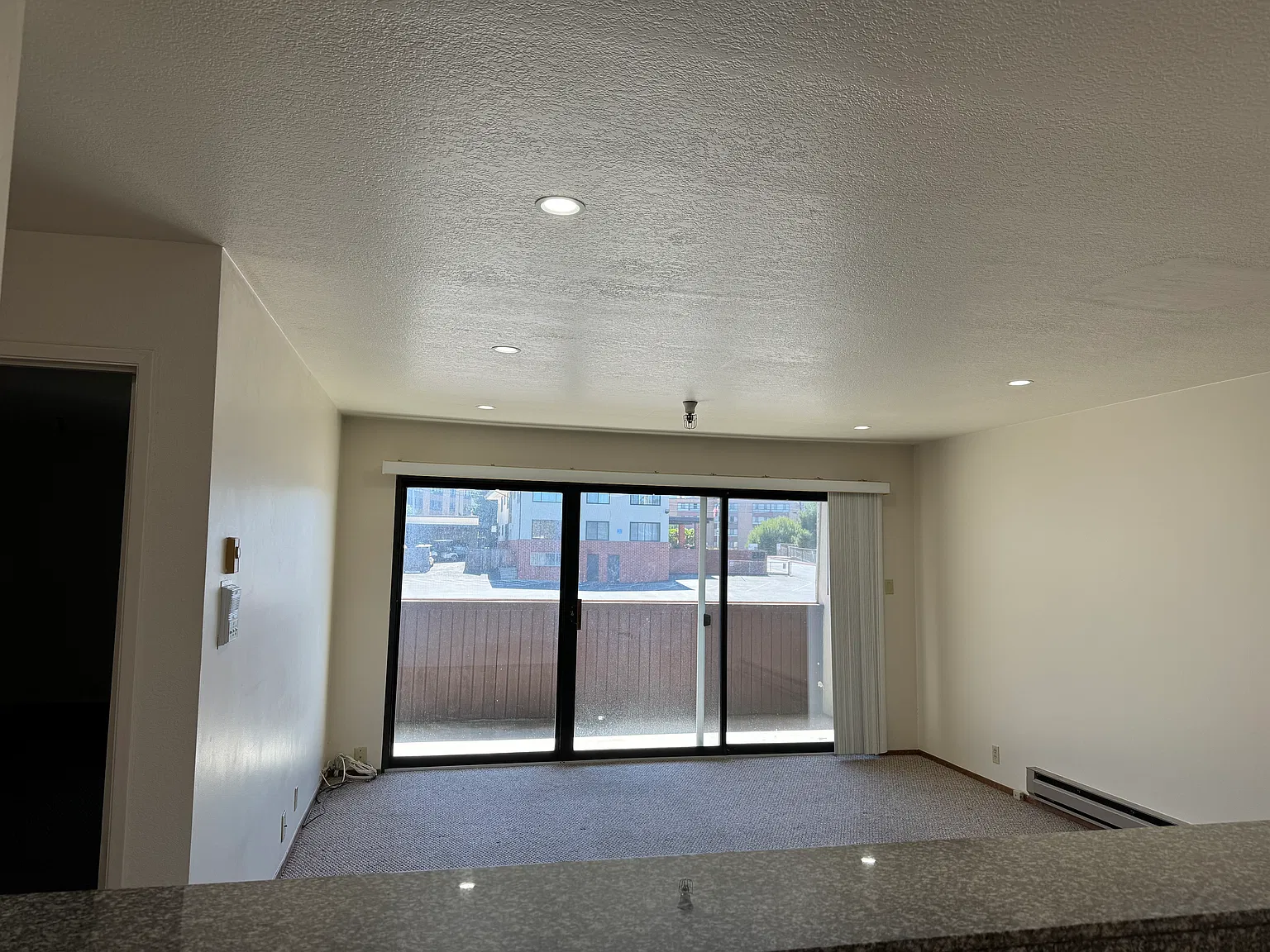 455 El Camino Real — Photo 3