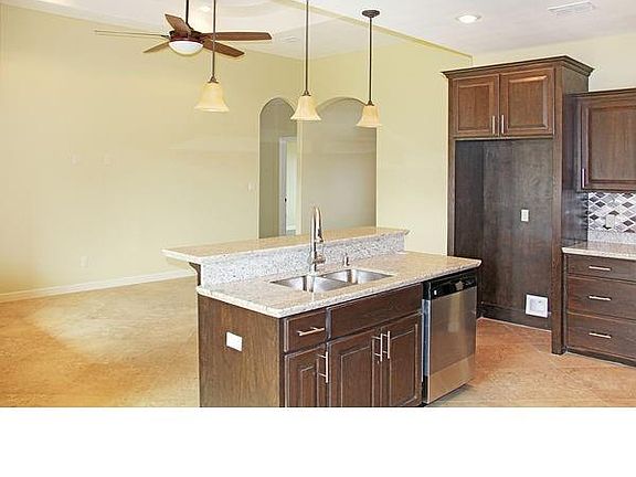 5th image of 2417 Baylor Ave