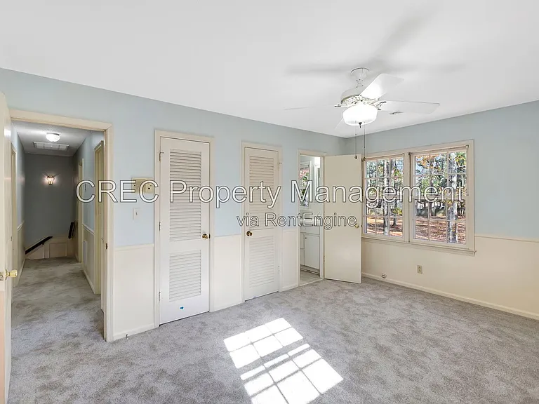 321 Shaftesbury Ln — Photo 57