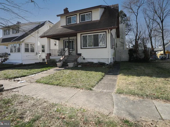 1733 43rd St, Pennsauken, NJ 08110