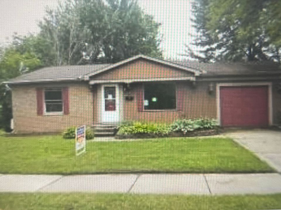 1st image of 22237 Armstrong Ave