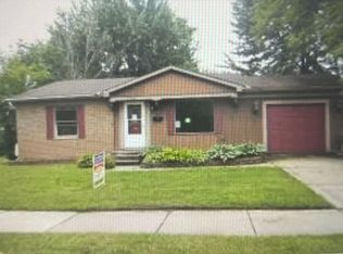 22237 Armstrong Ave, Brownstown, MI 48193