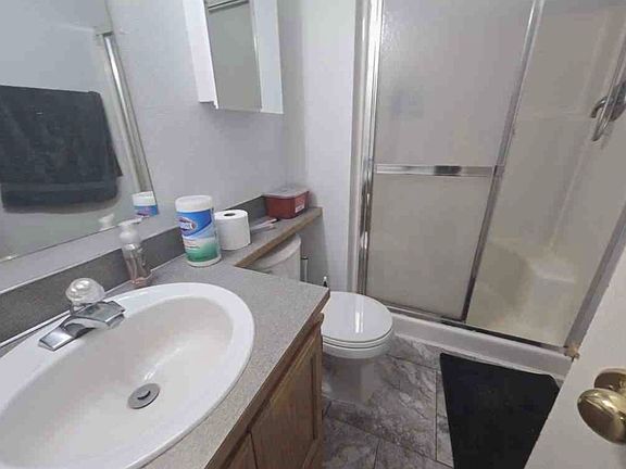 5th image of 16321 NE 78th Way
