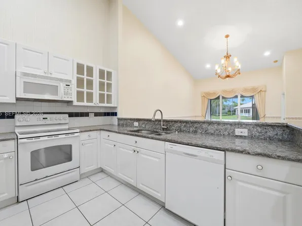 2513 Coral Trace Pl, Delray Beach, FL