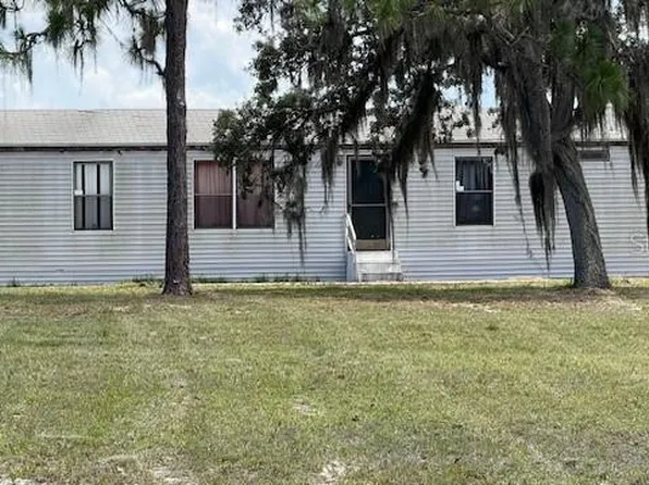 8881 Deer Run Dr, Lake Wales, FL 33898