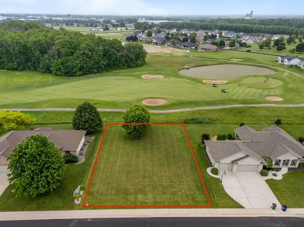 563 Royal Saint Pats Dr, Wrightstown, WI 54180