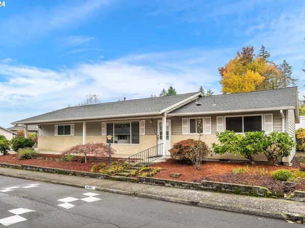 16385 SW Royalty Pkwy, King City, OR 97224