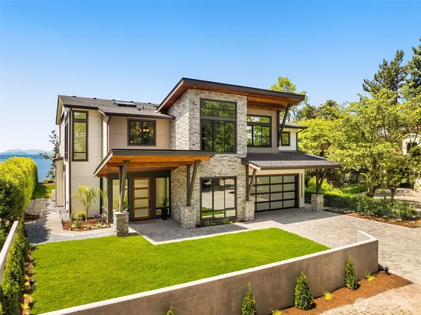 4800 52nd Avenue SW, Seattle, WA 98116