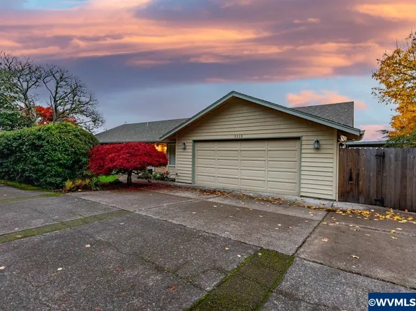 3113 Southwood Dr, Philomath, OR 97370