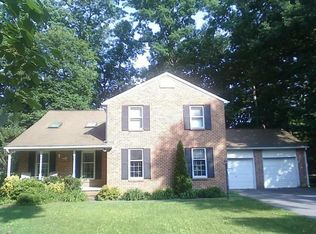 10387 Launcelot Ln, Columbia, MD 21044