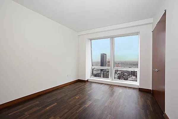 Rented by Hudson 3 Inc | media 27