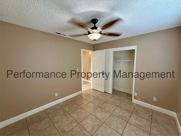 8735 N Cedar Ave #121 — Photo 11