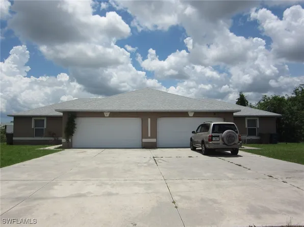 1568-1570 Gilbert Ave S, Lehigh Acres, FL 33973