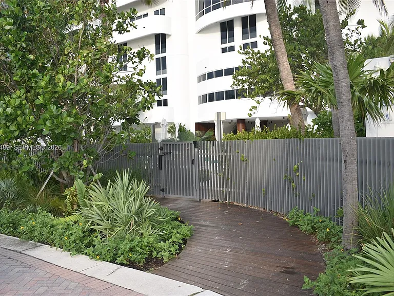 6365 Collins Ave #1211 — Photo 39