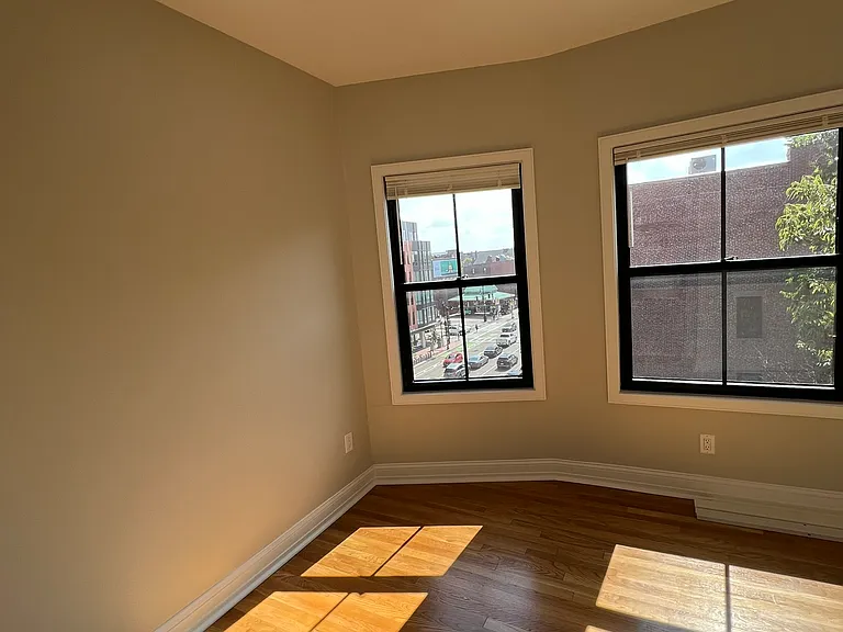 557 Columbus Ave #401 — Photo 14