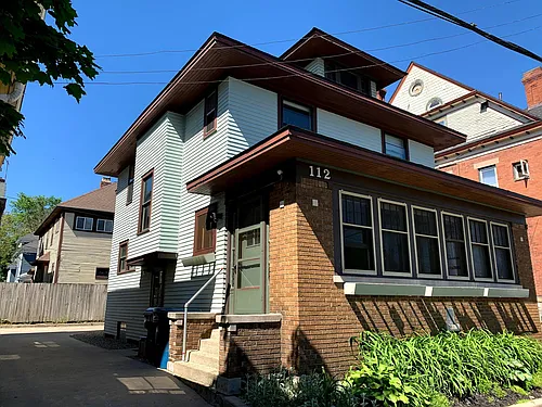 112 W Vine St Photo 1