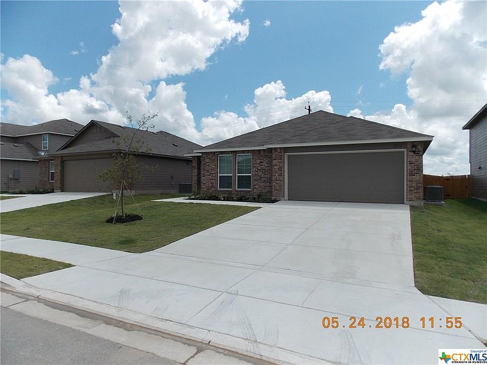 1st image of 1032 Dumfries Dr