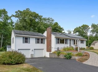 12 Aberdeen Rd, North Chelmsford, MA 01863