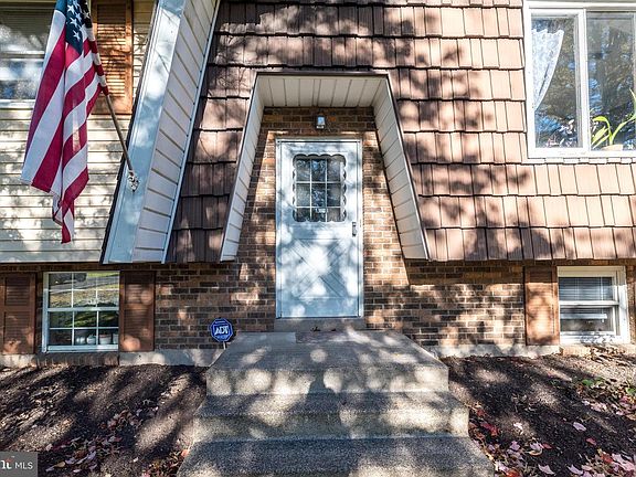4th image of 3021 Finland Rd