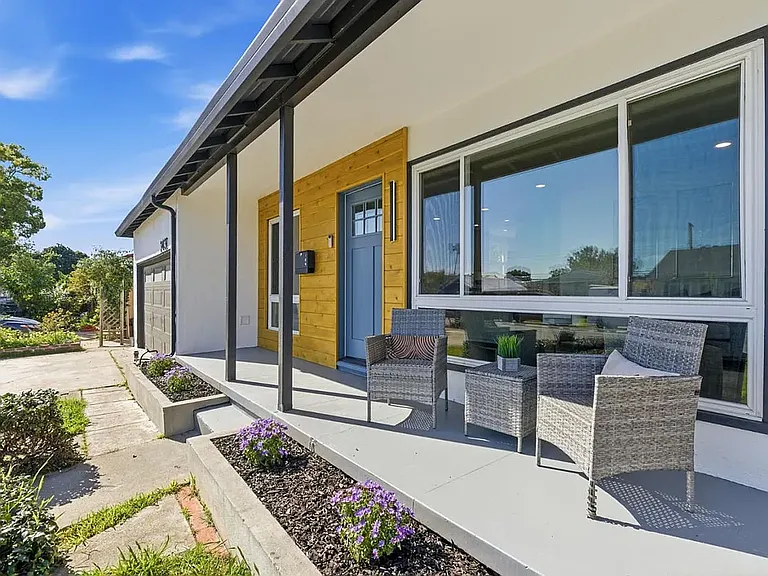 3431 Golf Dr — Photo 3
