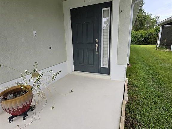 2nd image of 20008 Nob Oak Ave