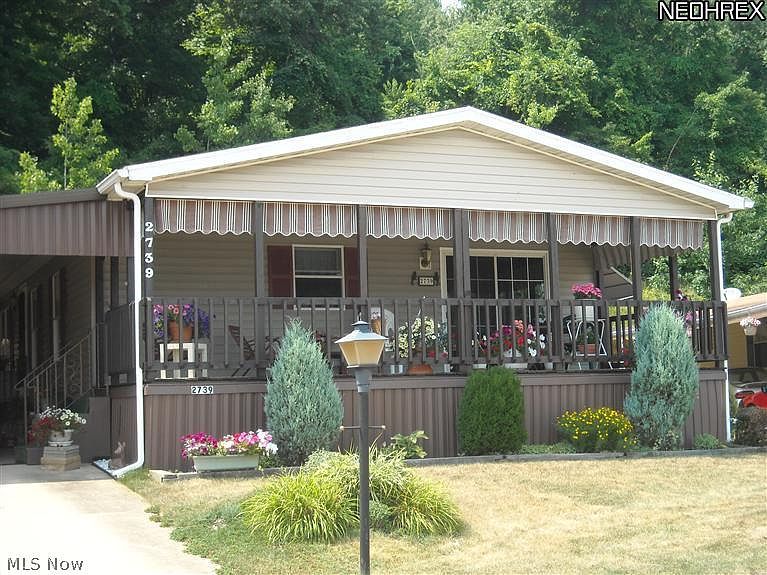 2nd image of 2739 Barn Dr