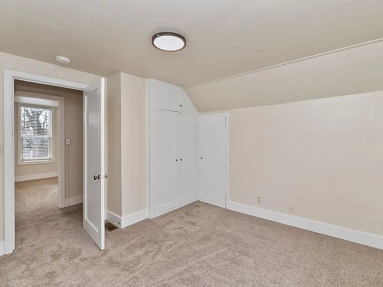2500 W Madison Ave — Photo 24