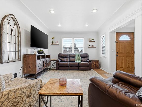 3rd image of 3101 Chase Street