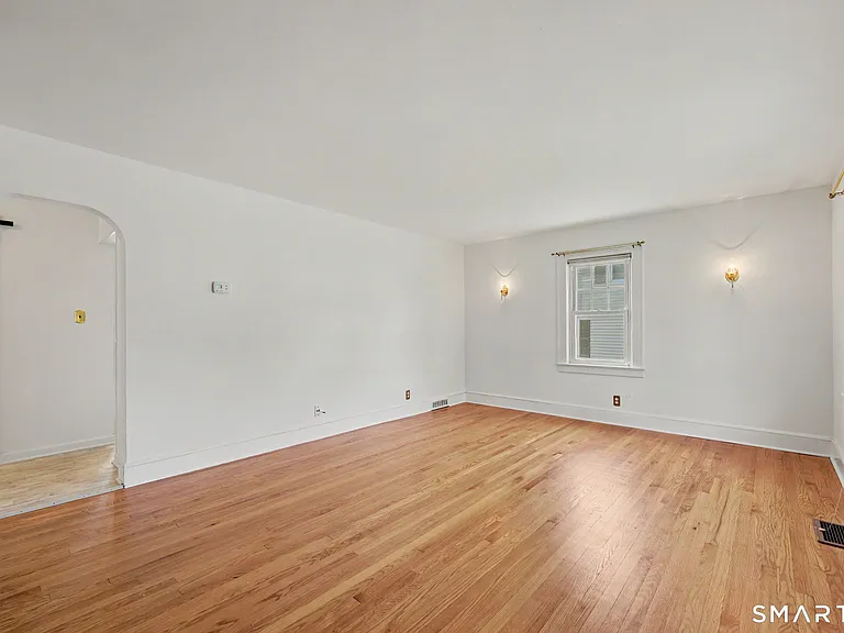 21 Victory Ct — Photo 6
