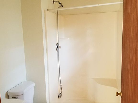 4 bedroom master bath