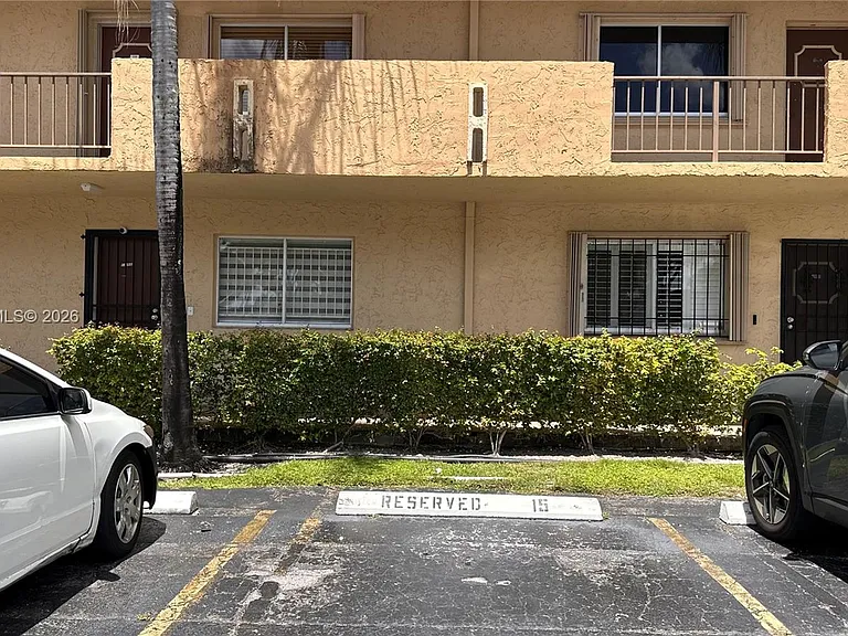 8401 SW 107th Ave #331E — Photo 49