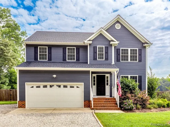 3447 Odi St, West Point, VA 23181