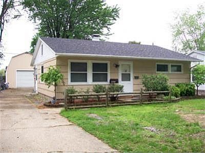 1st image of 1620 Sheffield Ave