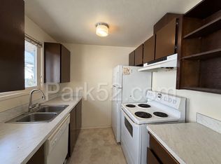 631 N Fife St APT 6, Tacoma, WA 98406