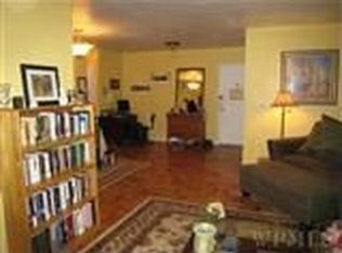 333 Bronx River Rd APT 120, Yonkers, NY 10704